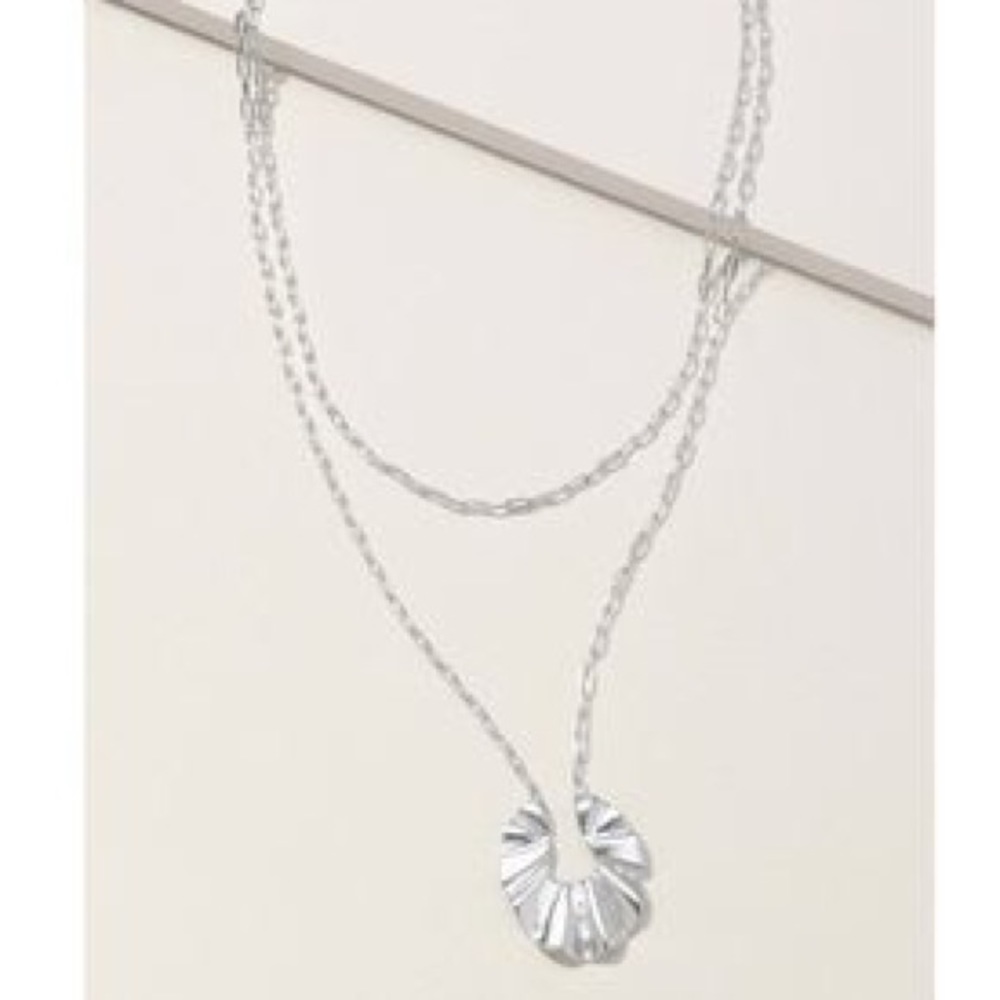 Stella & Dot Sculptural Garden Versatile Pendant Necklace